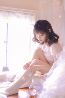 向日葵在夜里绽放在线观看